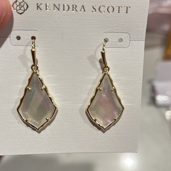 Kendra Scott Small Faceted Alex Gold Drop Earrings in Ivory Illusion / NWT - Picture 4 of 9